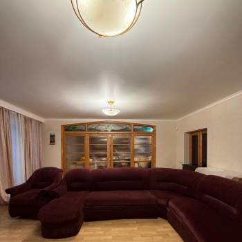 Продается Многокомнатная квартира, 156,3 м²
