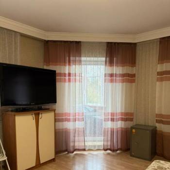 Продается Многокомнатная квартира, 156,3 м²