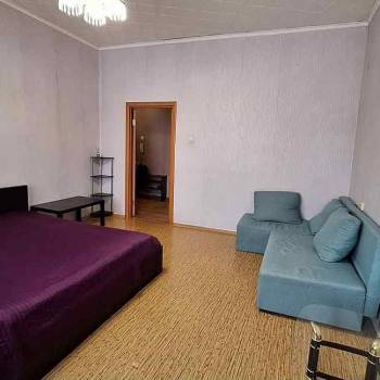 Сдается 1-комнатная квартира, 45 м²