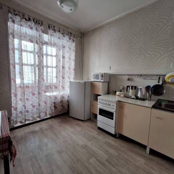 Сдается 1-комнатная квартира, 45 м²