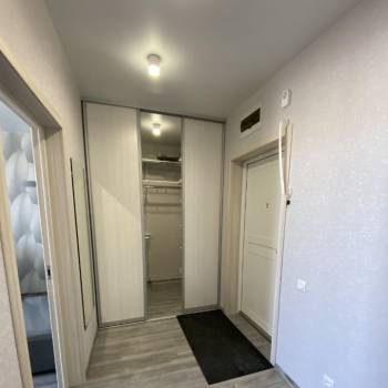 Сдается 1-комнатная квартира, 39 м²