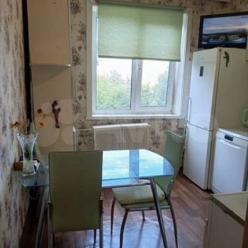 Сдается Многокомнатная квартира, 67 м²