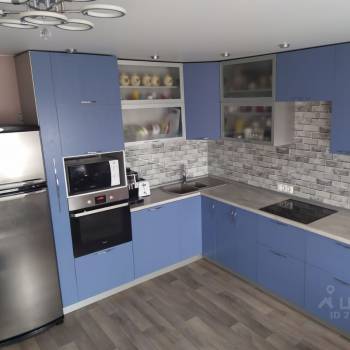 Сдается 2-х комнатная квартира, 72 м²