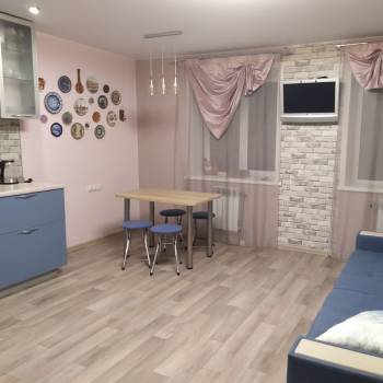 Сдается 2-х комнатная квартира, 72 м²