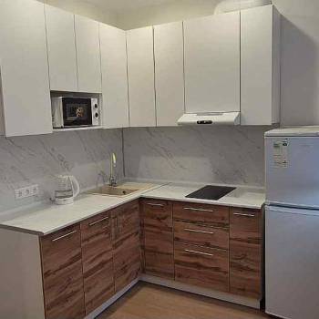 Сдается 1-комнатная квартира, 35 м²