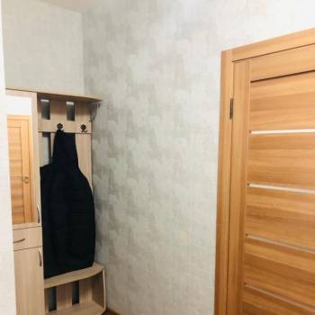 Продается 1-комнатная квартира, 37 м²