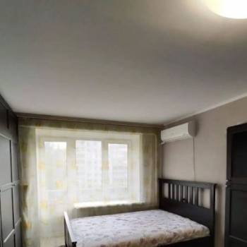 Продается 1-комнатная квартира, 32 м²