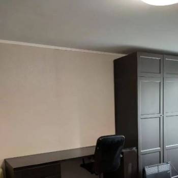 Продается 1-комнатная квартира, 32 м²