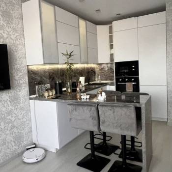 Сдается 1-комнатная квартира, 50 м²