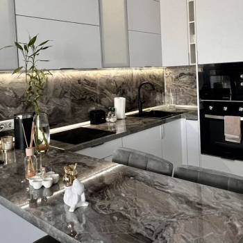Сдается 1-комнатная квартира, 50 м²