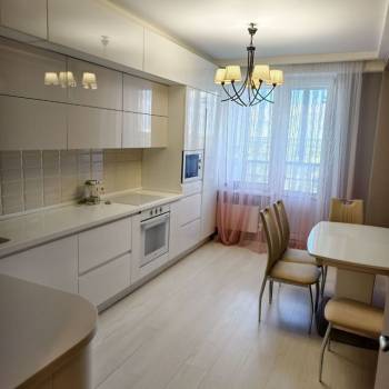 Продается 2-х комнатная квартира, 79,4 м²