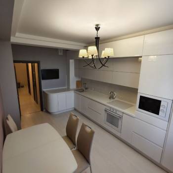 Продается 2-х комнатная квартира, 79,4 м²