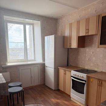 Сдается 1-комнатная квартира, 43 м²
