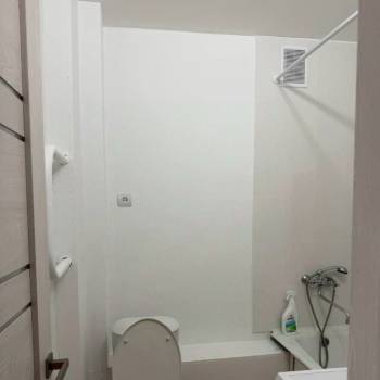 Сдается 1-комнатная квартира, 43 м²