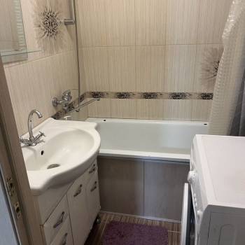 Сдается 2-х комнатная квартира, 50 м²