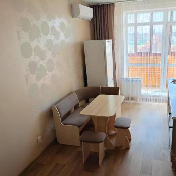 Сдается 1-комнатная квартира, 38 м²
