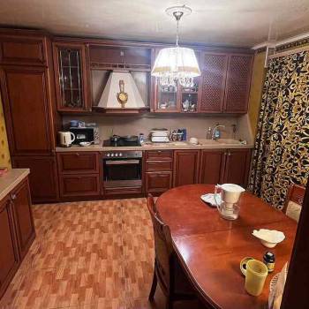Сдается 1-комнатная квартира, 57 м²