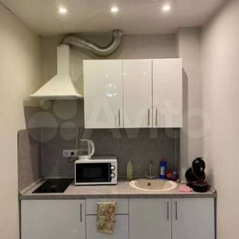 Продается 1-комнатная квартира, 39 м²