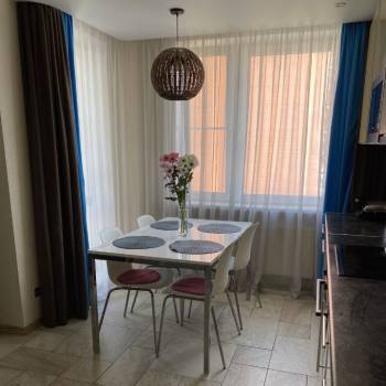 Сдается Многокомнатная квартира, 76 м²
