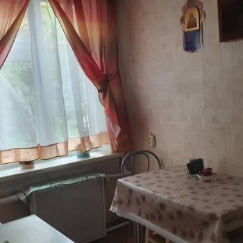 Продается 3-х комнатная квартира, 61 м²
