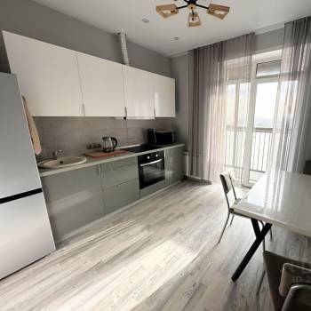 Сдается 1-комнатная квартира, 35,8 м²