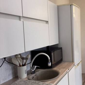 Сдается 1-комнатная квартира, 46 м²