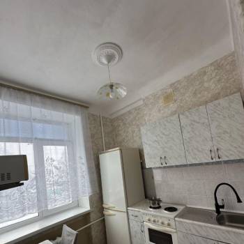 Сдается 2-х комнатная квартира, 42 м²
