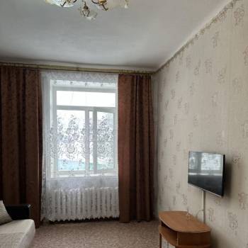 Сдается 2-х комнатная квартира, 42 м²