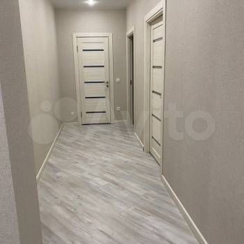 Продается Многокомнатная квартира, 107 м²