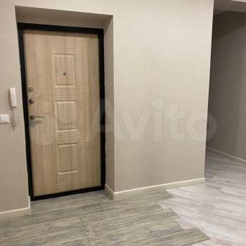 Продается Многокомнатная квартира, 107 м²