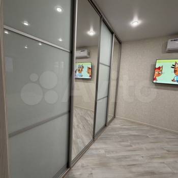 Продается Многокомнатная квартира, 107 м²