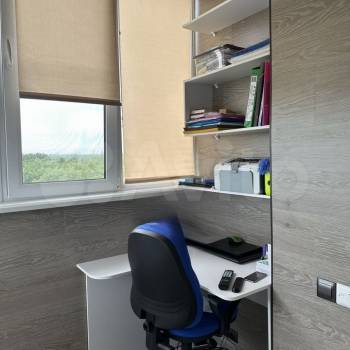 Продается Многокомнатная квартира, 107 м²