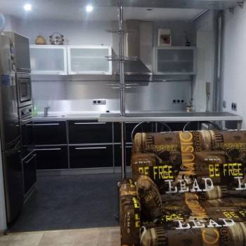 Сдается Многокомнатная квартира, 68 м²