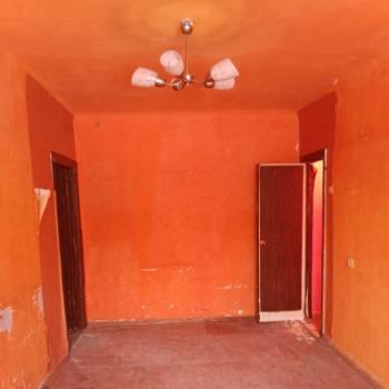 Продается 3-х комнатная квартира, 53 м²