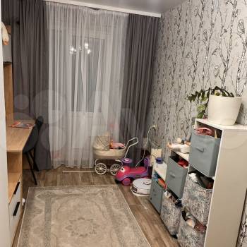Продается Многокомнатная квартира, 74 м²