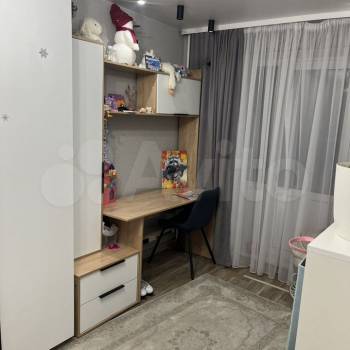 Продается Многокомнатная квартира, 74 м²