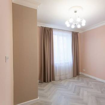 Продается 1-комнатная квартира, 39 м²