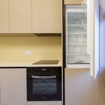 Продается 1-комнатная квартира, 39 м²