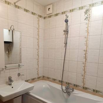 Сдается 2-х комнатная квартира, 56,7 м²