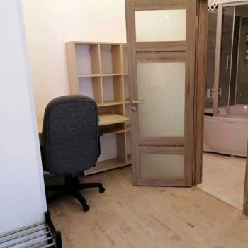 Сдается 1-комнатная квартира, 70 м²