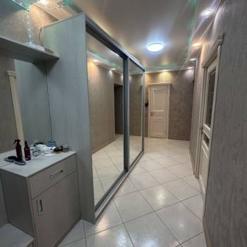 Продается 2-х комнатная квартира, 67,6 м²