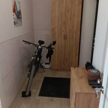 Продается 1-комнатная квартира, 34 м²