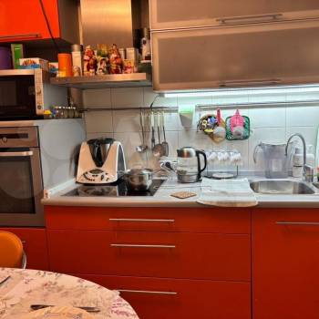 Продается Многокомнатная квартира, 78 м²