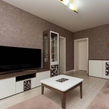 Продается 2-х комнатная квартира, 55,7 м²
