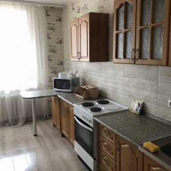 Сдается 2-х комнатная квартира, 65 м²