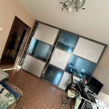 Продается 1-комнатная квартира, 32 м²