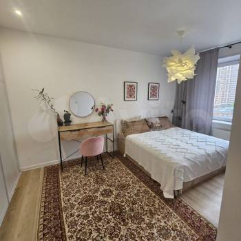 Сдается Многокомнатная квартира, 80 м²