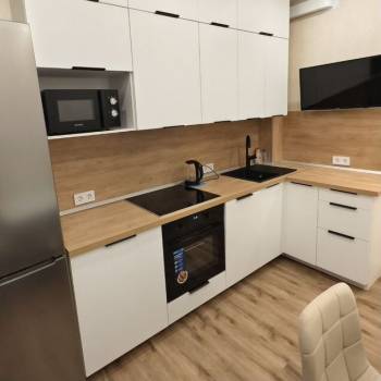 Сдается 2-х комнатная квартира, 65 м²