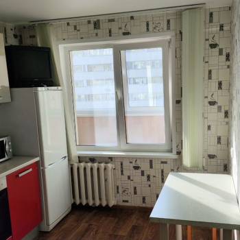 Сдается 1-комнатная квартира, 39 м²