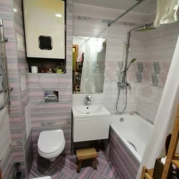 Продается 1-комнатная квартира, 47,7 м²